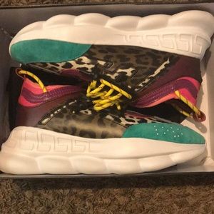 Versace chain reaction size 10